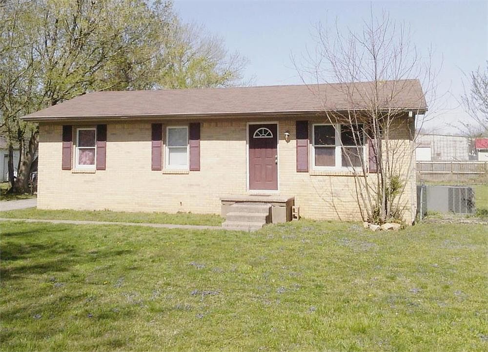 122 Bostick Dr, Hopkinsville, KY 42240 Zillow