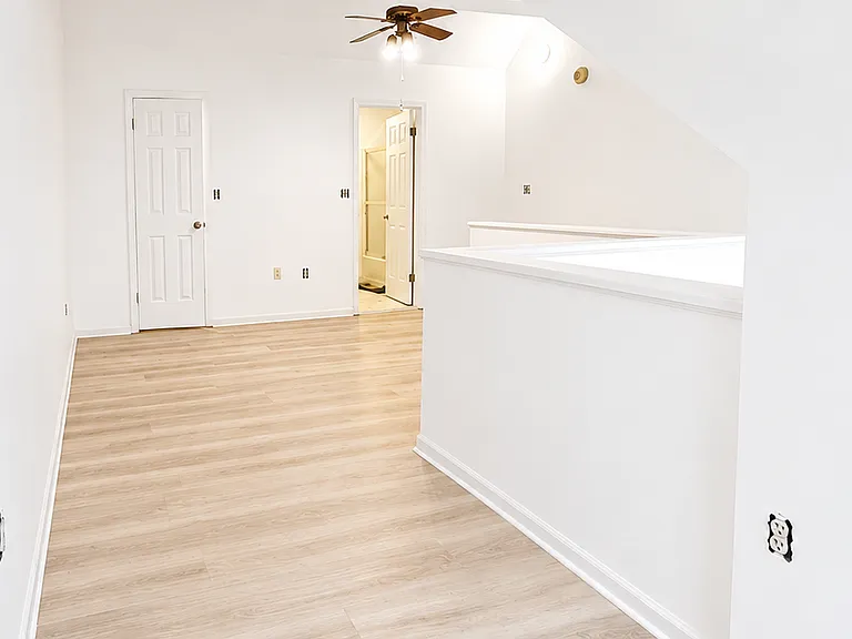 1690 Dixwell Ave #B3 — Photo 11