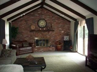 2208 SW Brookfield St, Topeka, KS 66614