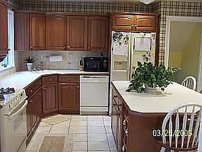 Eat-in Kitchen with Cherry Cabinets