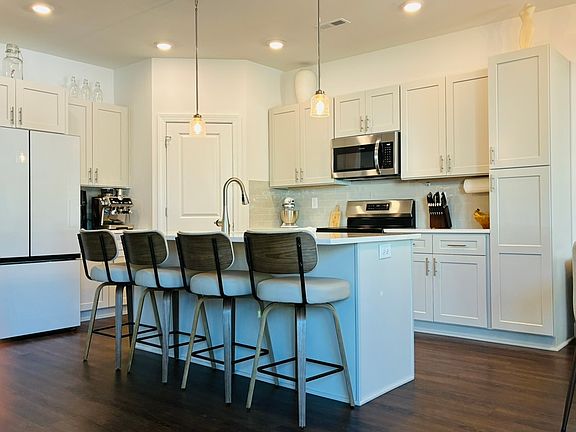 5th image of 1114 Simfield Valley Ct