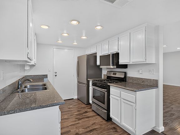 4th image of 8539 Citigate Dr