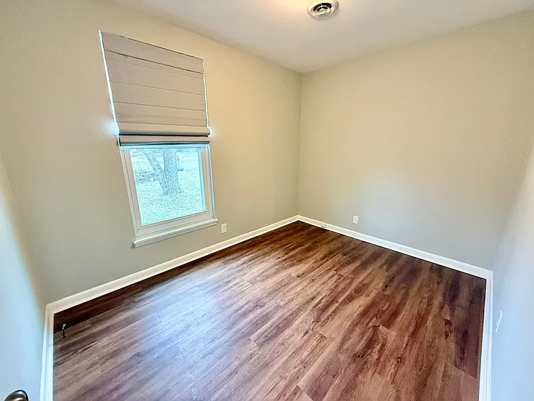 5120 Manorwood Ct — Photo 14