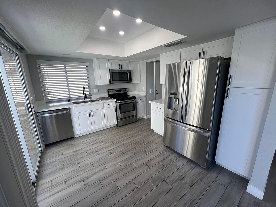 1st image of 2506 W Caribbean Ln Unit 6