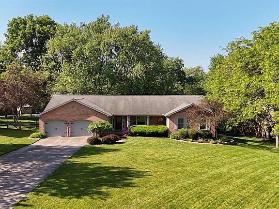 2nd image of 309 Heidi Ln