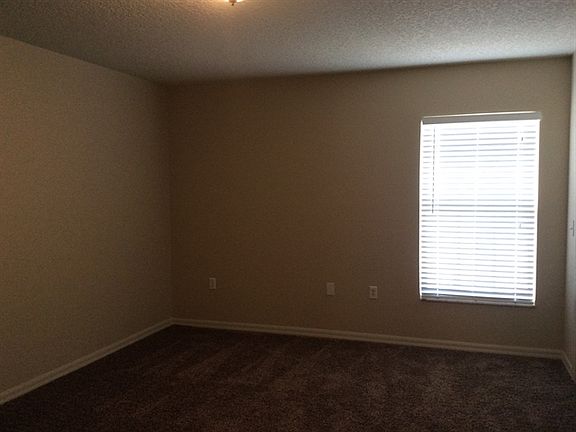 5th image of 10229 Patrick Dr #0