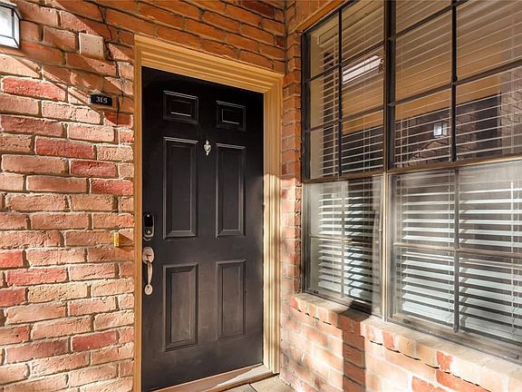 3rd image of 2255 Braeswood Park Dr APT 315