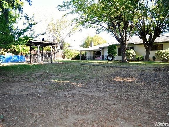 2nd image of 6251 Meadowvista Dr