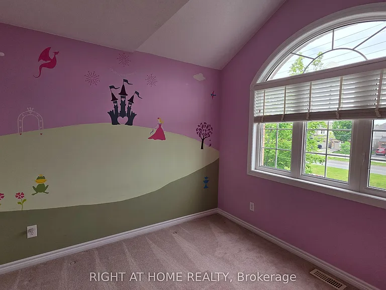 3588 Cambrian Rd — Photo 40