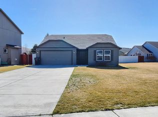 5979 Noble Ct, West Richland, WA 99353