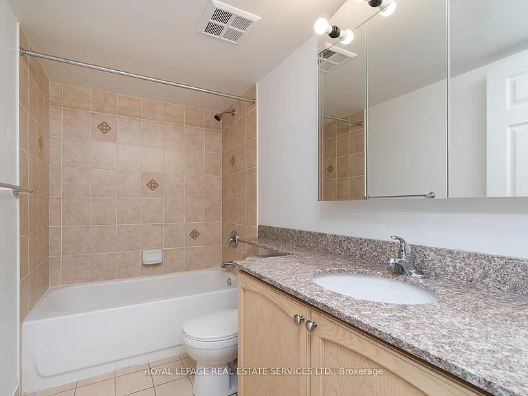 4850 Glen Erin Dr #704 — Photo 20