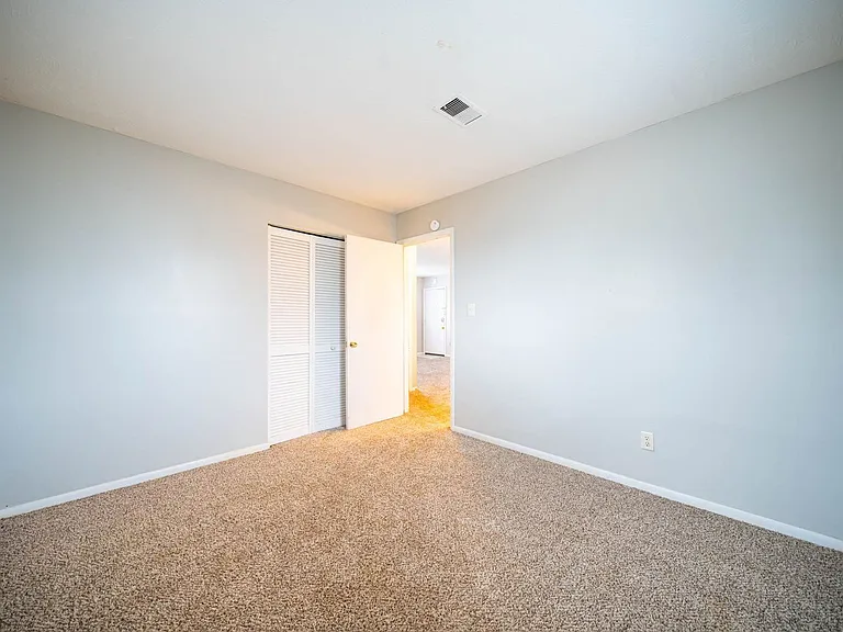 311 E Jenkins Ave #A — Photo 17