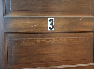 1363 Iowa St #3, Dubuque, IA 52001