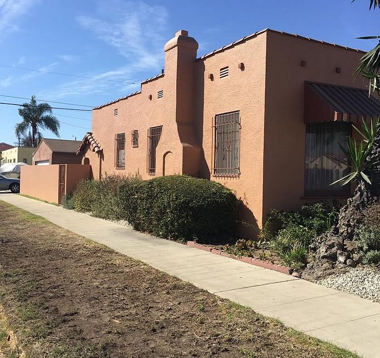 2nd image of 6631 Cimarron St