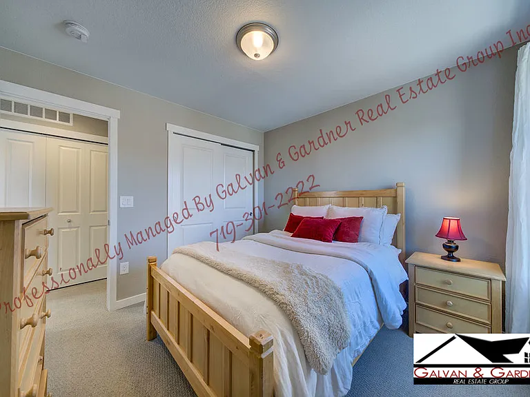 2423 Pony Club Ln — Photo 28