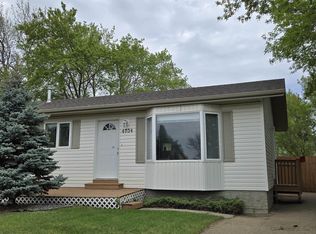 4734 54a Ave, Vegreville, AB T9C 1G2
