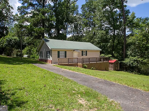 125 Twin Lakes Rd SE, Milledgeville, GA 31061