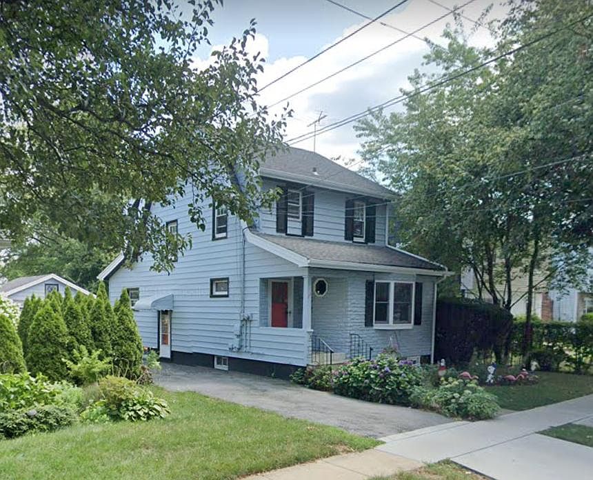 1st image of 24 Millers Ln #2P