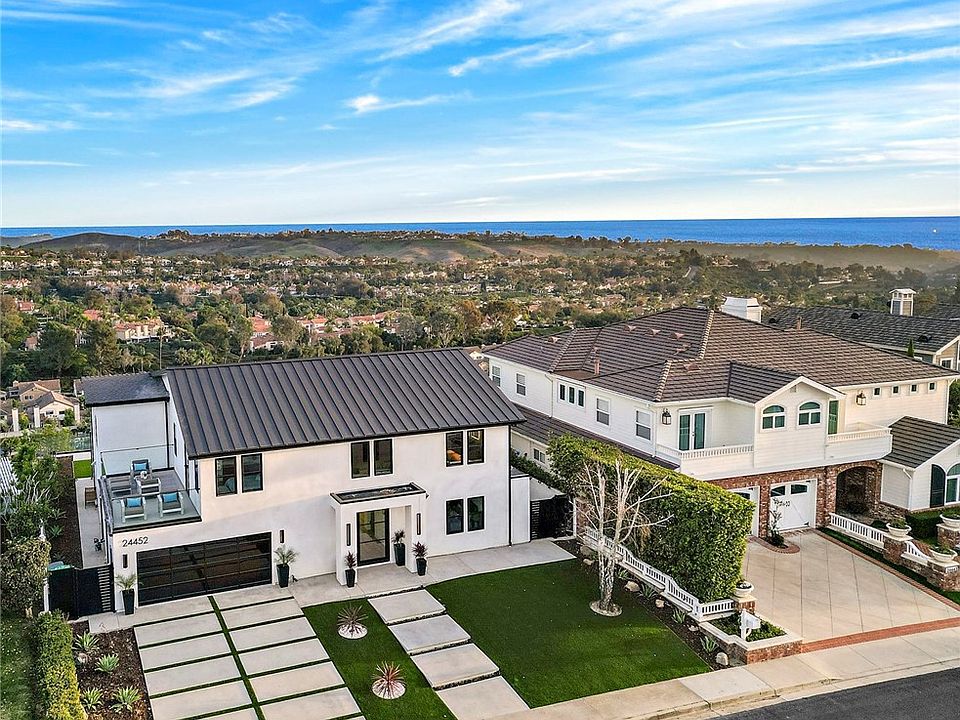 1st image of 24452 Los Serranos Dr