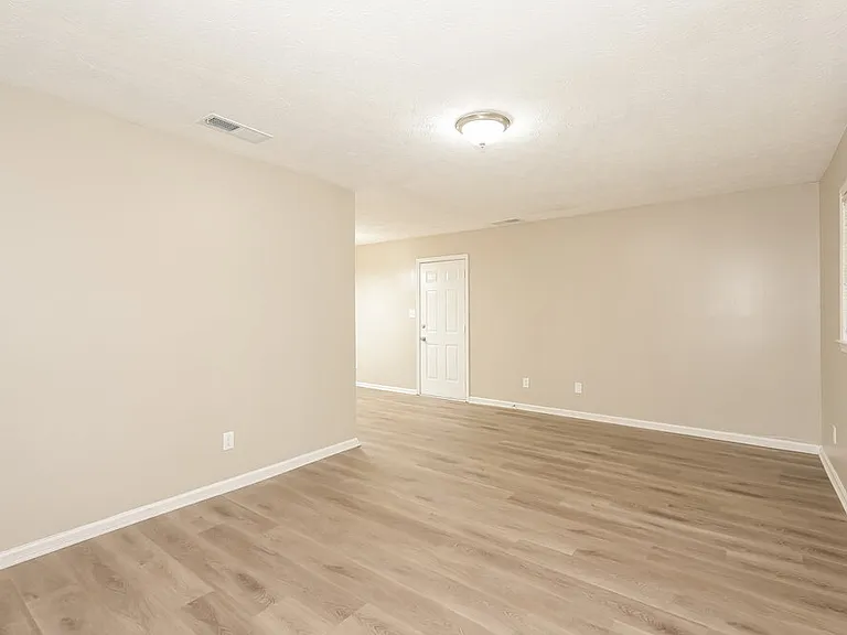 2959 Tiller Trl — Photo 3