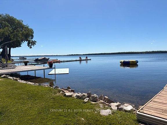 5th image of 1931 Woods Bay Rd