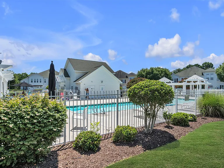 5324 Charmont Ct — Photo 38