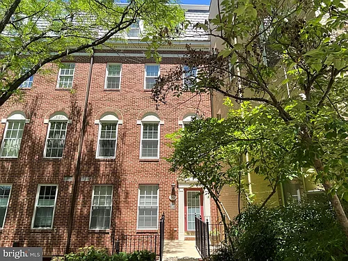 1903 Kalorama Pl NW #1021 Photo 1