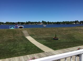 1680 Castleview Ct, Gladwin, MI 48624