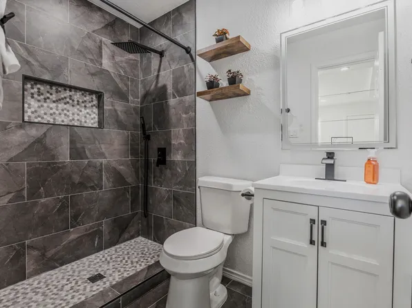 7002 Troy Glen Dr, Dallas, TX 75241