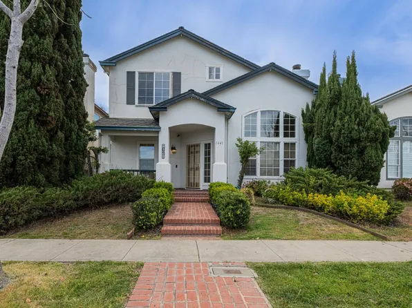 1641 Beacon Hill Dr, Salinas, CA 93906