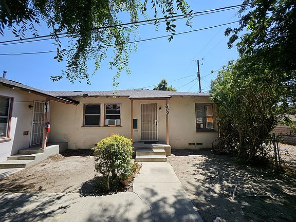 3rd image of 609 N Rosemary Ln #609