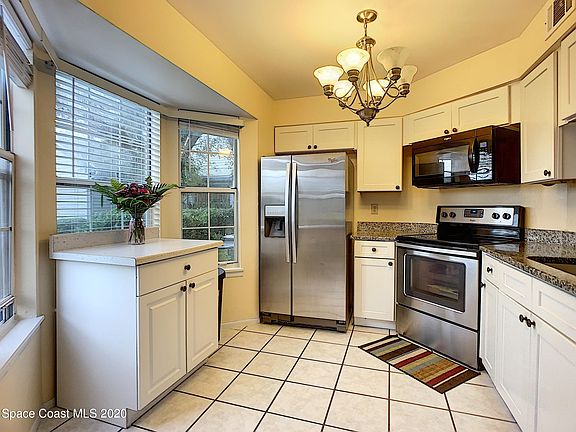 3rd image of 4796 Lake Waterford Way #5226