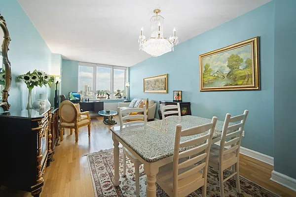 Sold by Sumitomo Real Estate Sales | media 3