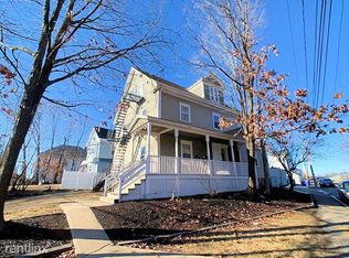 46 River St APT 3, Braintree, MA 02184