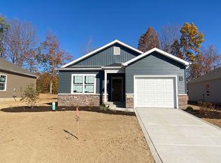 752 Kinsey St, Valparaiso, IN 46385