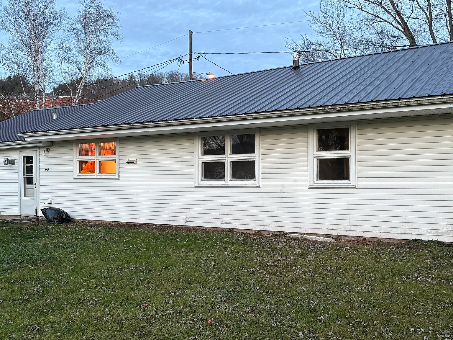 4 bed, 1416 sqft, $1,200 — Photo 3
