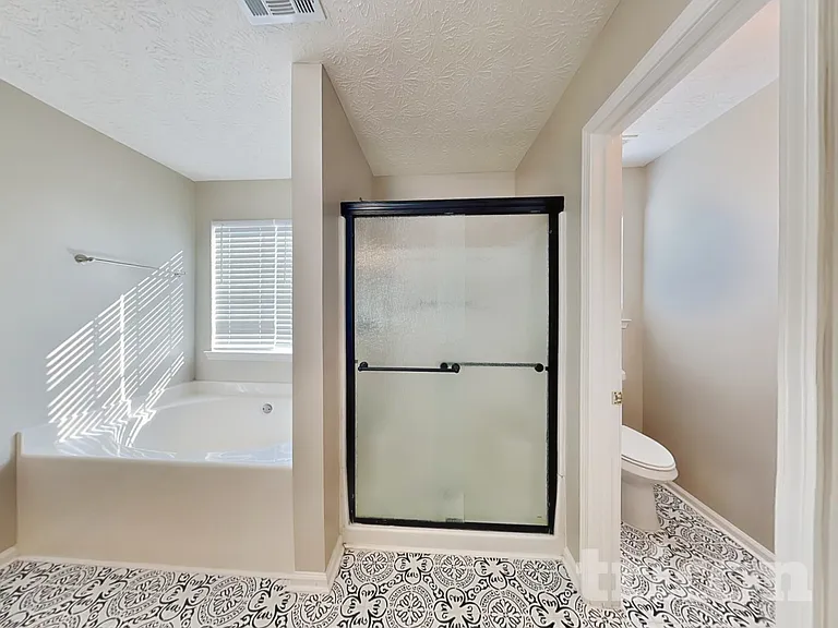 1120 Patton Way — Photo 10