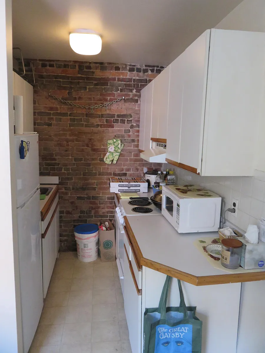 Building Photo - 50 Phillips St #4