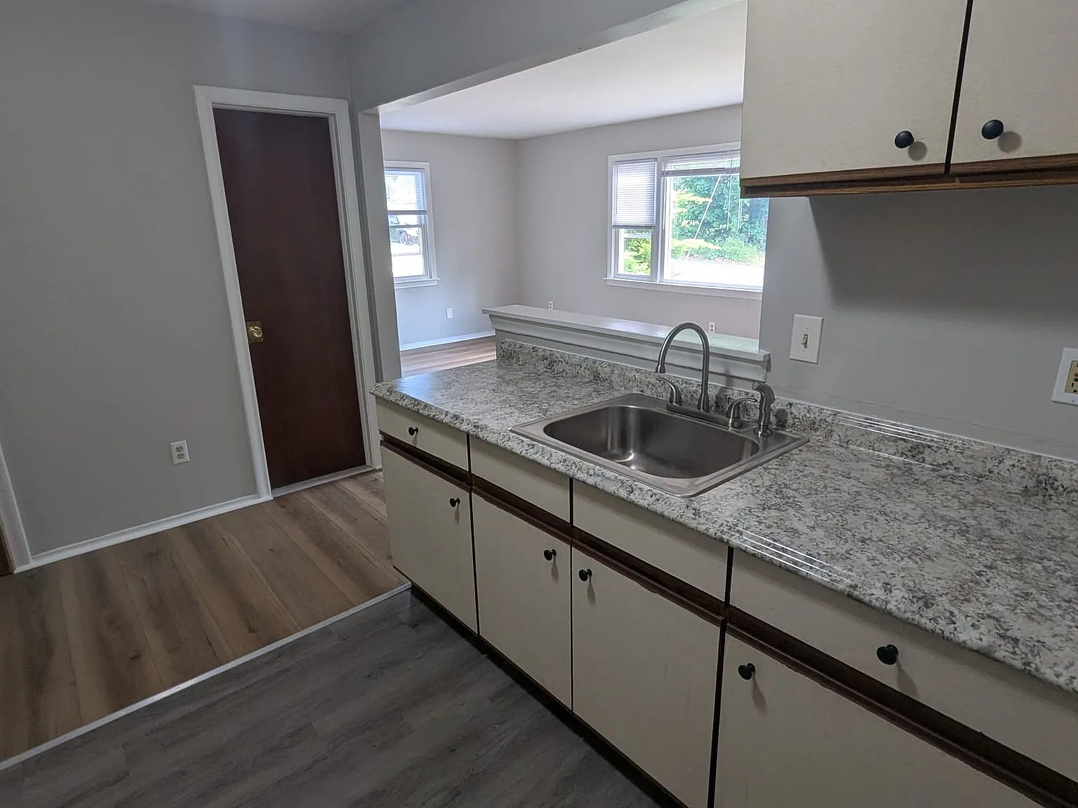 2 bed, $1,550 — Photo 4