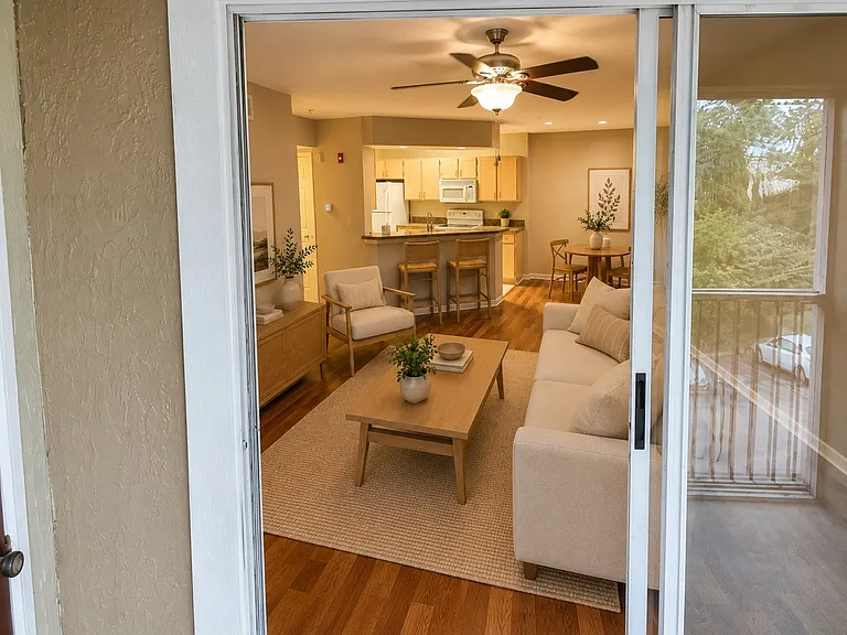 802 Crest Pines Dr #833 — Photo 9