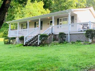 761 Hares Creek Rd, Robbinsville, NC 28771