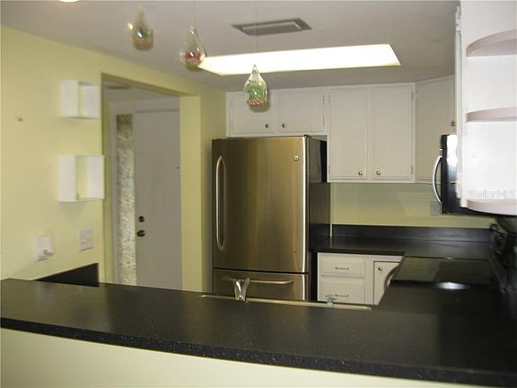 4th image of 4660 Ringwood Mdw #42