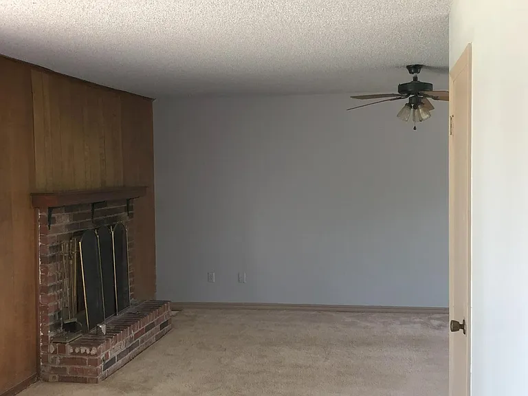 2705 S 115th Pl E — Photo 37