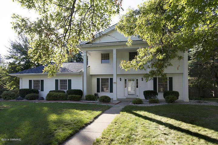 1st image of 5036 Stonehenge Dr