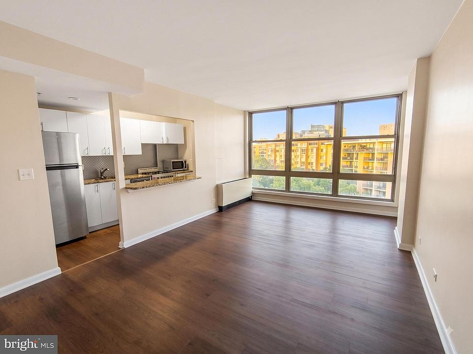 1st image of 1260 21st St NW APT 1000