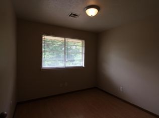 813 Briarlane Rd, Del City, OK 73115