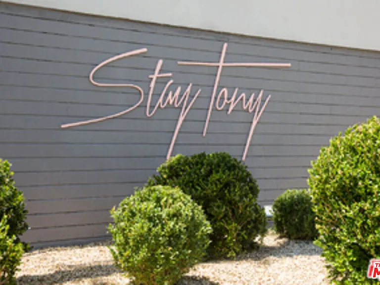 8911 Cynthia St #7 — Photo 14