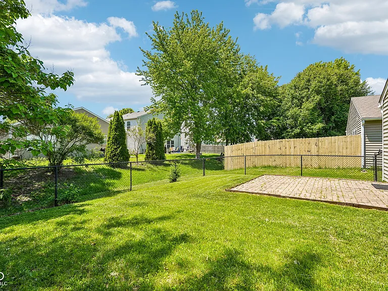 1754 Elijah Blue Dr — Photo 30