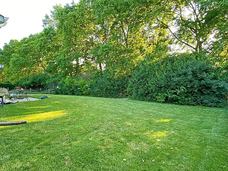 85 W Waterbury Dr — Photo 24