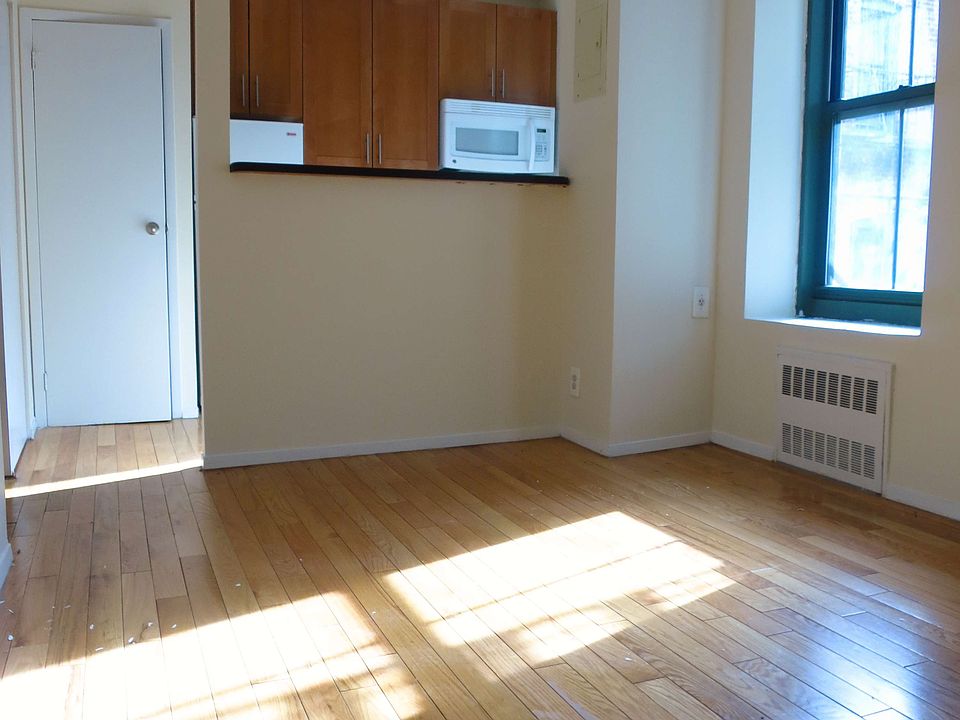 1st image of 528 E 79th St APT 5B